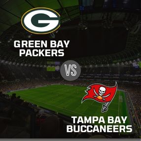 Tampa Bay Buccaneers at Green Bay Packers Tickets - 12/17/23 at